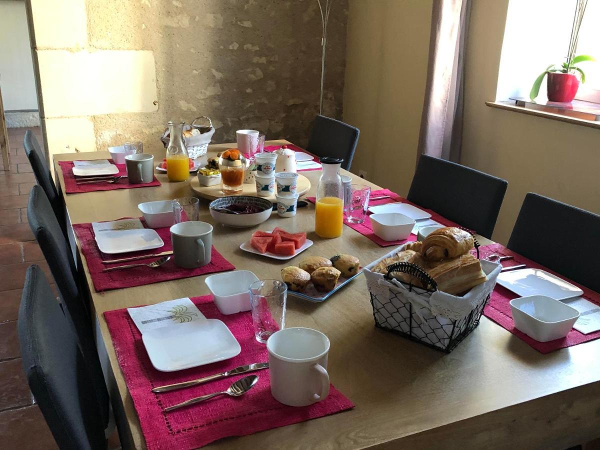 La Tour De La Conterie Bed & Breakfast Beaumont-Village Eksteriør bilde