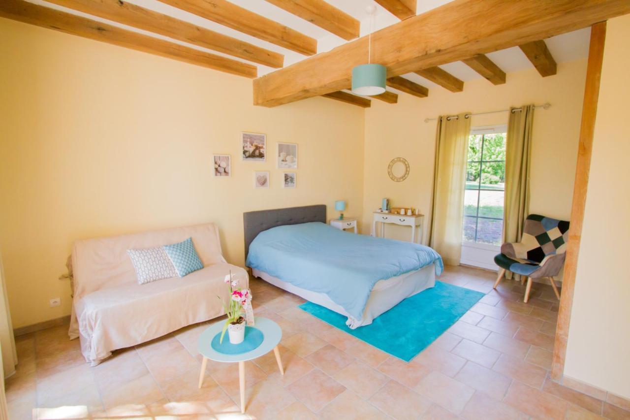 La Tour De La Conterie Bed & Breakfast Beaumont-Village Eksteriør bilde